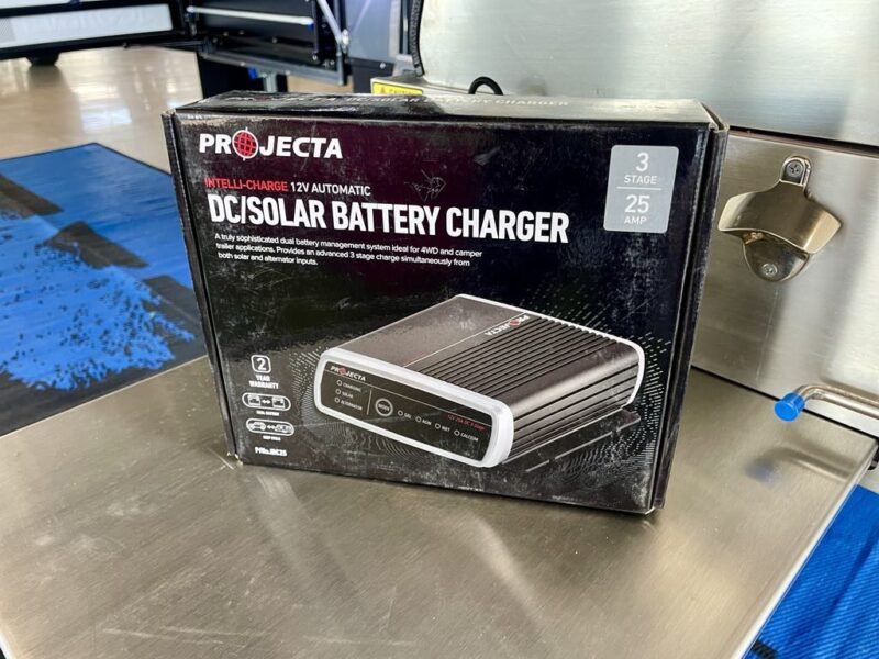 Battery Charger Projecta DC-DC 25Amp