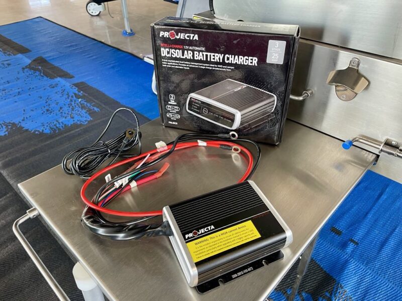 Battery Charger Projecta DC-DC 25Amp - Image 2